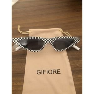 NWT retro cat-eye sunglasses UV 400 protection